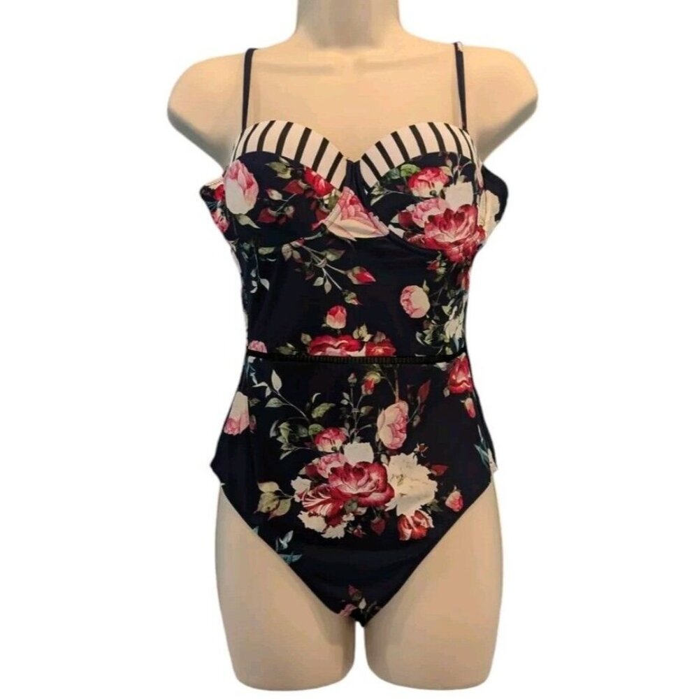 Swimsuit One Piece Women‎ Size Medium Cupshe Navy Floral Bustier Beach Summer